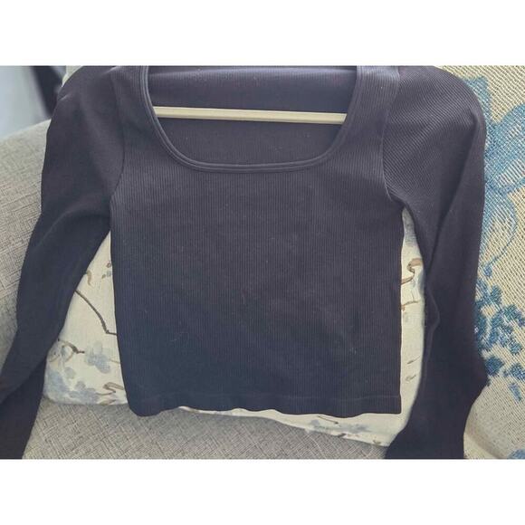 Chic Black OQQ Long Sleeve Crop Top/NEW Medium - Picture 4 of 5